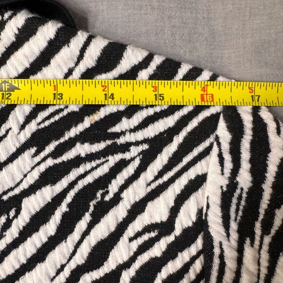 Ruby Rd Sweater Women's Small Zebra Animal Print 3/4 Zip Long Sleeve Pullover - Picture 7 of 10